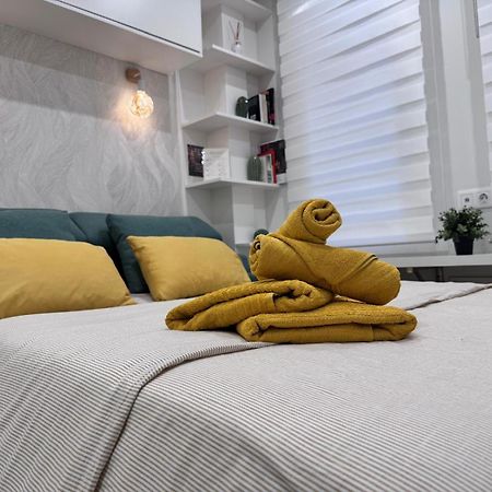 Estudio Ideal Para 2 Personas Malaga Exterior photo
